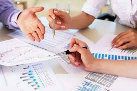 美团客服回应“退款疑问”:已修复退款信息滞后问题